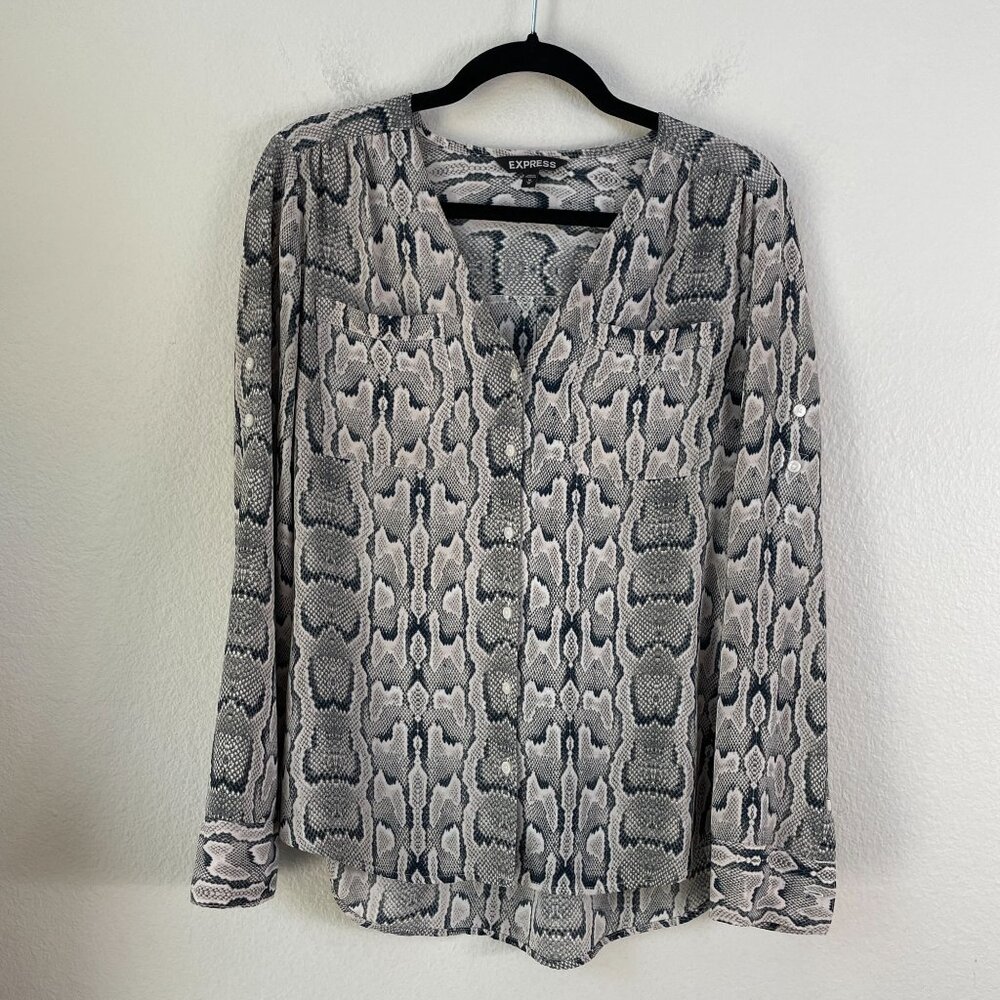 Express Womens Medium Gray Snake Print‎ Roll Tab Sleeve Button Up Blouse V Neck
